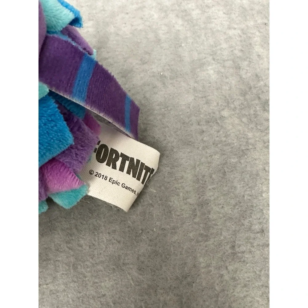 Fortnite Loot Llama Plush 8 Inch‎ Stuffed Animal Toy Purple Teal Blue 2018 Epic
